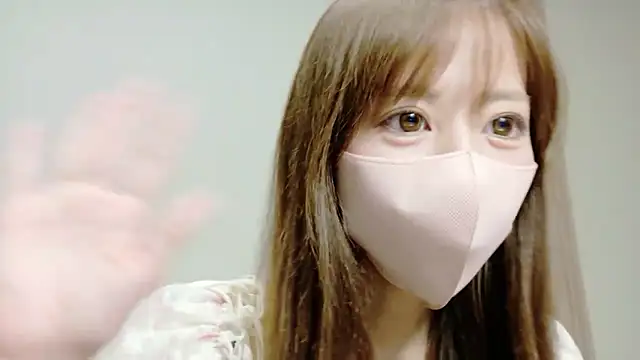 Snapshot of miraichan_v chatting on 04-14-26, 09:59 miraichan v online show from 04-14-26, 09:59