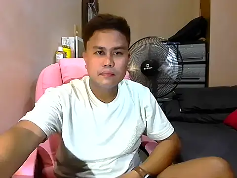 tipsy butter online show from 06-19-26, 12:42