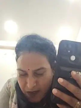 Sonam hote online show from 06-27-26, 05:40