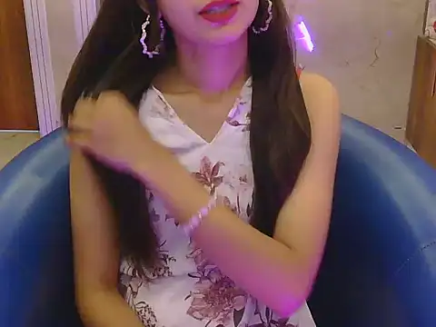 sweeet-Doll online show from 04-13-26, 05:02