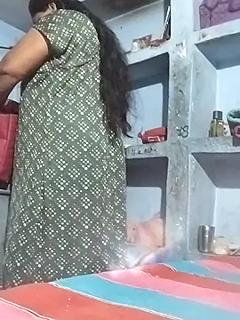 Desi hot bhabhi01 online show from 07-10-26, 04:28