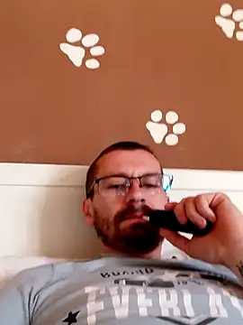 jozsi1995 online show from 04-08-26, 07:08