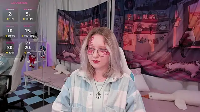 AletaWright online show from 04-06-26, 05:14