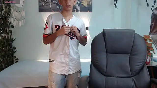 Snapshot of billy_wild chatting on 04-21-26, 12:22 billy wild online show from 04-21-26, 12:22