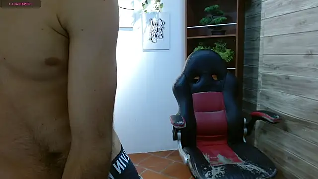 Snapshot of billy_wild chatting on 04-23-26, 12:29 billy wild online show from 04-23-26, 12:29