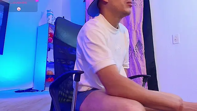 Axel  fierro online show from 04-07-26, 12:49