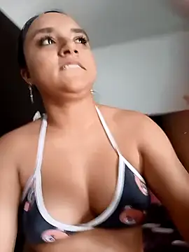 Snapshot of Valentina_Narvaez chatting on 04-22-26, 07:59 Valentina Narvaez online show from 04-22-26, 07:59