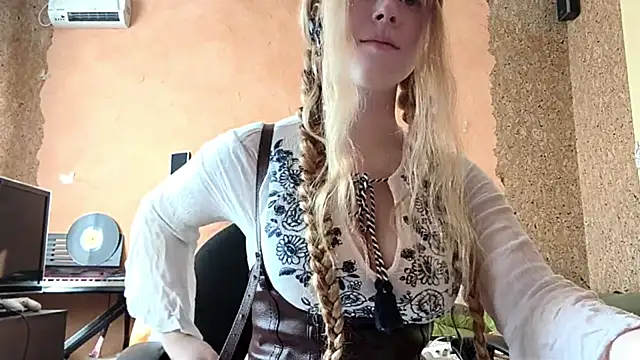 KateVibe 01 online show from 04-07-26, 11:15
