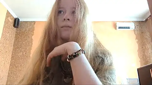 KateVibe 01 online show from 05-20-26, 10:05