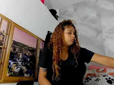 EllyBloom online show from 05-11-26, 01:50