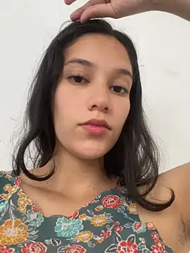 Snapshot of RAMONA_and_ROGER chatting on 04-09-26, 02:11 RAMONA and ROGER online show from 04-09-26, 02:11