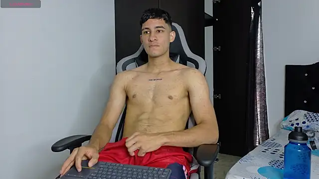 JakeMonroe online show from 04-13-26, 03:17