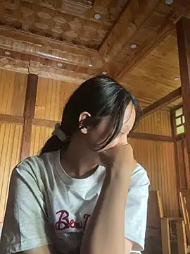   Sunflower   online show from 05-16-26, 12:07
