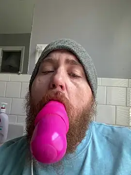 Snapshot of jayc23 chatting on 05-19-26, 04:35 jayc23 online show from 05-19-26, 04:35