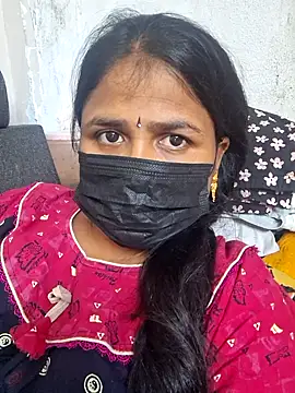 Snapshot of geetha2269 chatting on 05-25-26, 06:14 geetha2269 online show from 05-25-26, 06:14