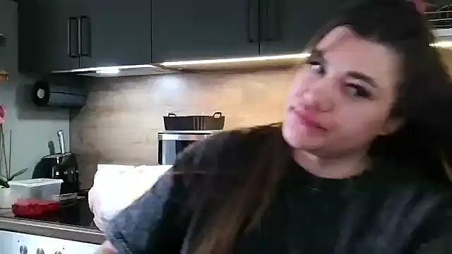 miss preggie online show from 04-09-26, 01:27