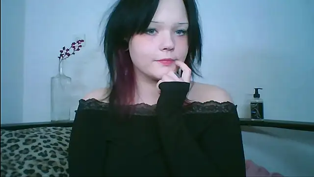 abbey-BAT online show from 04-29-26, 01:43