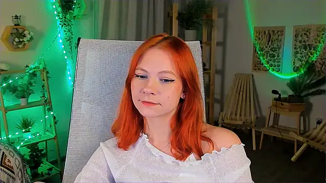 LisaAris online show from 05-08-26, 06:35
