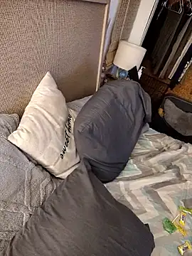 melmel8587 online show from 04-06-26, 01:25