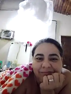 Golositadeamor online show from 06-04-26, 06:14