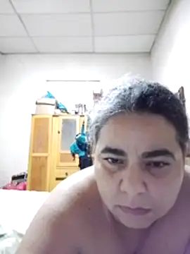 Golositadeamor online show from 06-11-26, 02:53