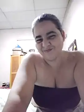 Golositadeamor online show from 07-17-26, 04:52