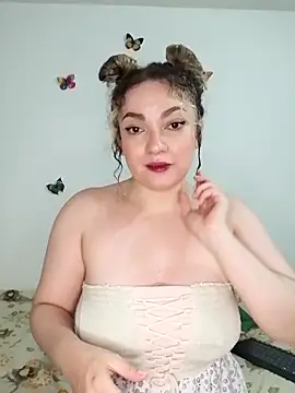 honey hornie online show from 04-17-26, 01:30
