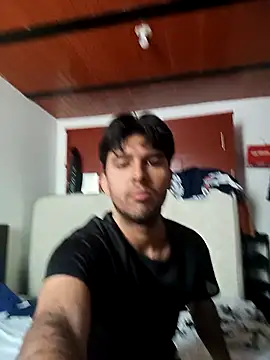 Snapshot of RodrigoColby2 chatting on 04-12-26, 03:39 RodrigoColby2 online show from 04-12-26, 03:39