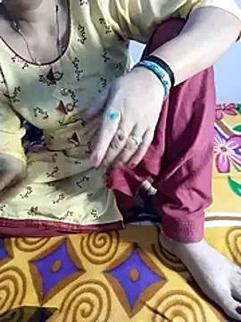 Snapshot of Reshmi54 chatting on 04-09-26, 04:12 Reshmi54 online show from 04-09-26, 04:12