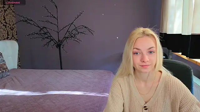 SonnySofia online show from 05-04-26, 05:47