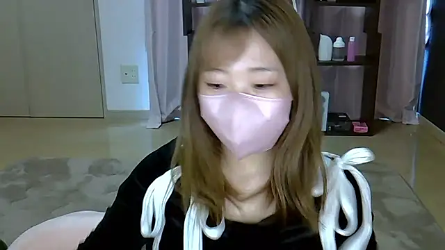 noanoa25253 online show from 04-07-26, 07:09