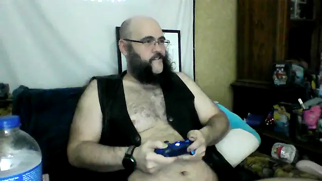Snapshot of BriTheTopBear chatting on 05-23-26, 11:53 BriTheTopBear online show from 05-23-26, 11:53