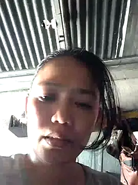 Snapshot of kisses28 chatting on 04-07-26, 06:36 kisses28 online show from 04-07-26, 06:36