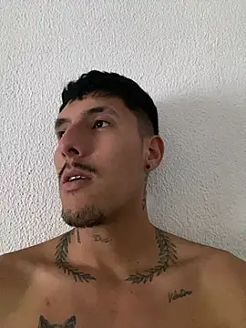ALEXXXTREM69 online show from 06-08-26, 05:57