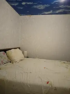 Snapshot of LeonaFox chatting on 07-06-26, 03:14 LeonaFox online show from 07-06-26, 03:14