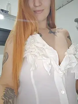 Snapshot of LeonaFox chatting on 07-09-26, 06:34 LeonaFox online show from 07-09-26, 06:34