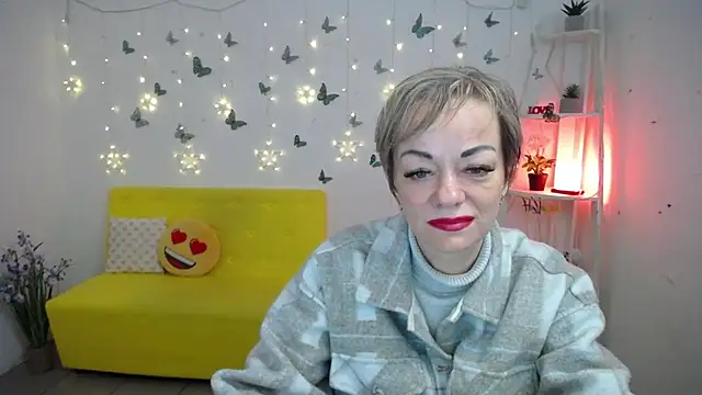 NikaMayu online show from 05-06-26, 05:25