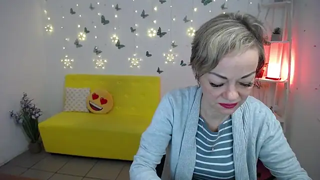 NikaMayu online show from 05-07-26, 05:24