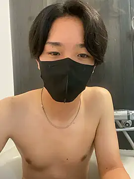 Snapshot of dadamaruu chatting on 06-20-26, 01:36 dadamaruu online show from 06-20-26, 01:36