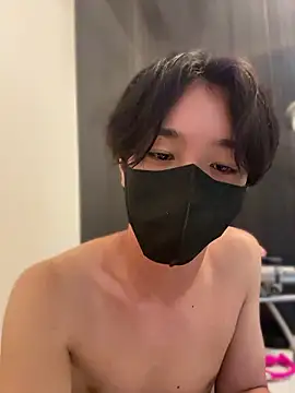 Snapshot of dadamaruu chatting on 07-24-26, 02:48 dadamaruu online show from 07-24-26, 02:48