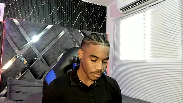 axel silva4 online show from 06-18-26, 07:40