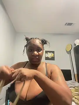 amberchill26 online show from 07-08-26, 03:49