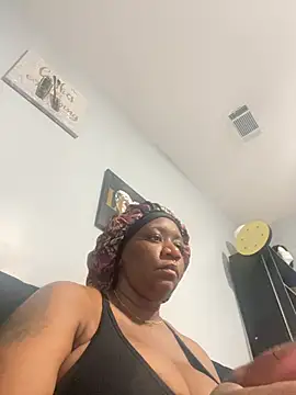 amberchill26 online show from 08-07-26, 12:34