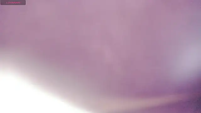Snapshot of cherlyn_1 chatting on 05-20-26, 01:17 cherlyn 1 online show from 05-20-26, 01:17
