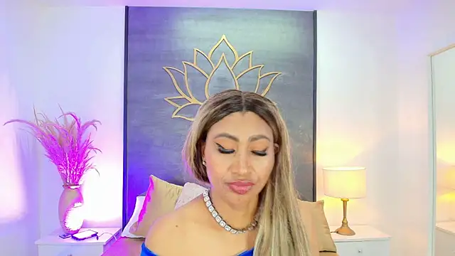 Snapshot of Kiara_Parker_ chatting on 05-19-26, 01:56 Kiara Parker online show from 05-19-26, 01:56