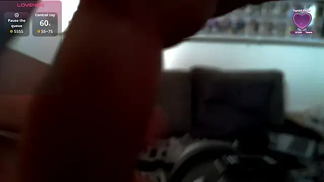 power couple online show from 04-12-26, 05:51