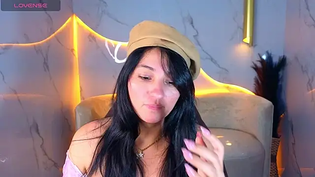 Snapshot of Alisson_tx_ chatting on 05-29-26, 07:45 Alisson tx online show from 05-29-26, 07:45