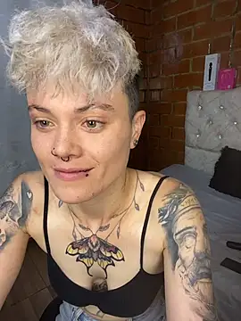 Megan-c online show from 06-11-26, 01:05