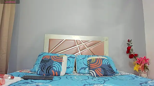 Snapshot of Celestte_w chatting on 04-21-26, 11:07 Celestte w online show from 04-21-26, 11:07