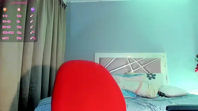 Snapshot of Celestte_w chatting on 05-16-26, 12:07 Celestte w online show from 05-16-26, 12:07
